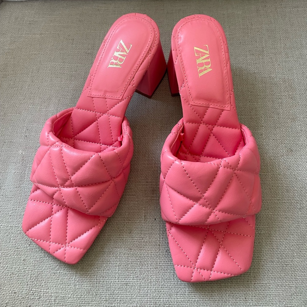 NWOT Zara Pink Heels
